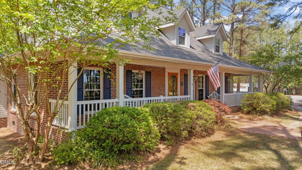 4509 S Highway 15, Oxford