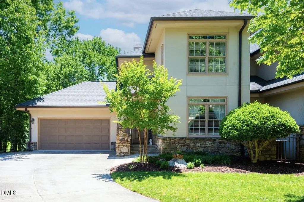 96206 Carteret, Chapel Hill