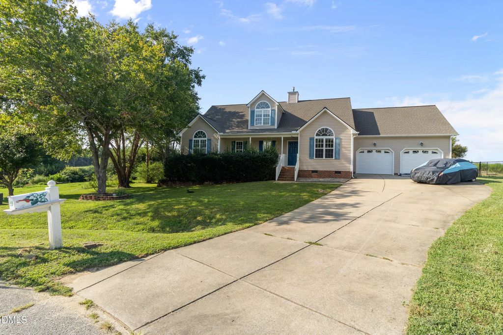 80 Raven Hill Court, Clayton
