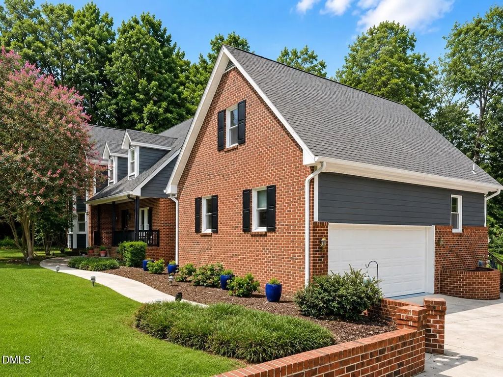 3735 Stoneybrook Drive, Durham