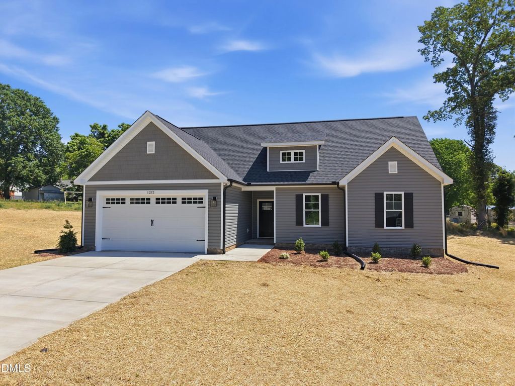 1264 Dover Street, Roxboro