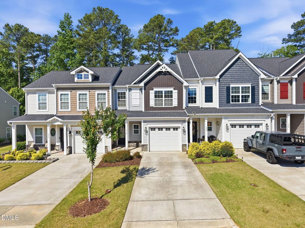 216 Myatt Fern Drive, Garner