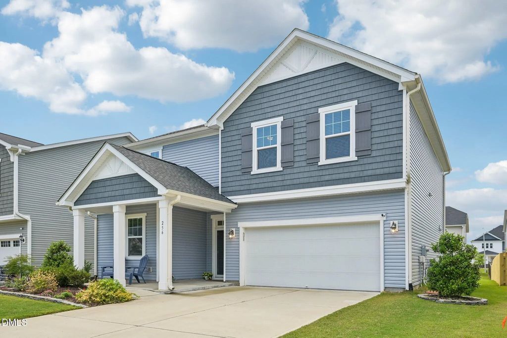 256 Summer Ranch Drive, Fuquay Varina