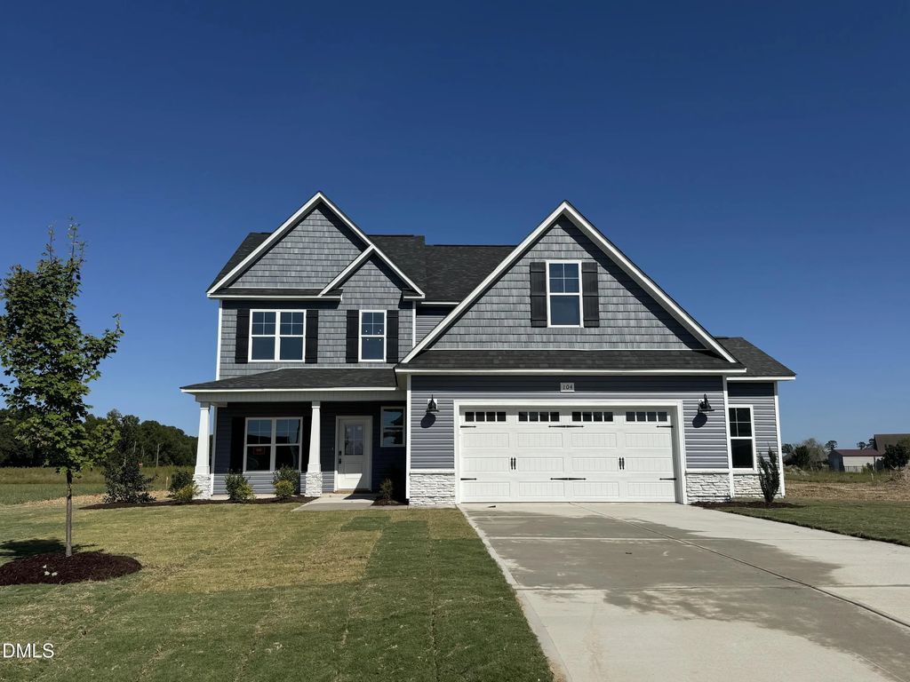104 Lola Place (lot 20), La Grange