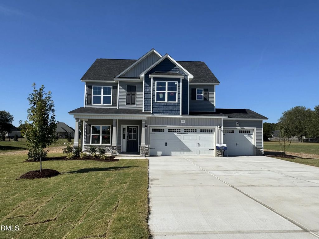203 Hudson Village Drive (lot 70), La Grange