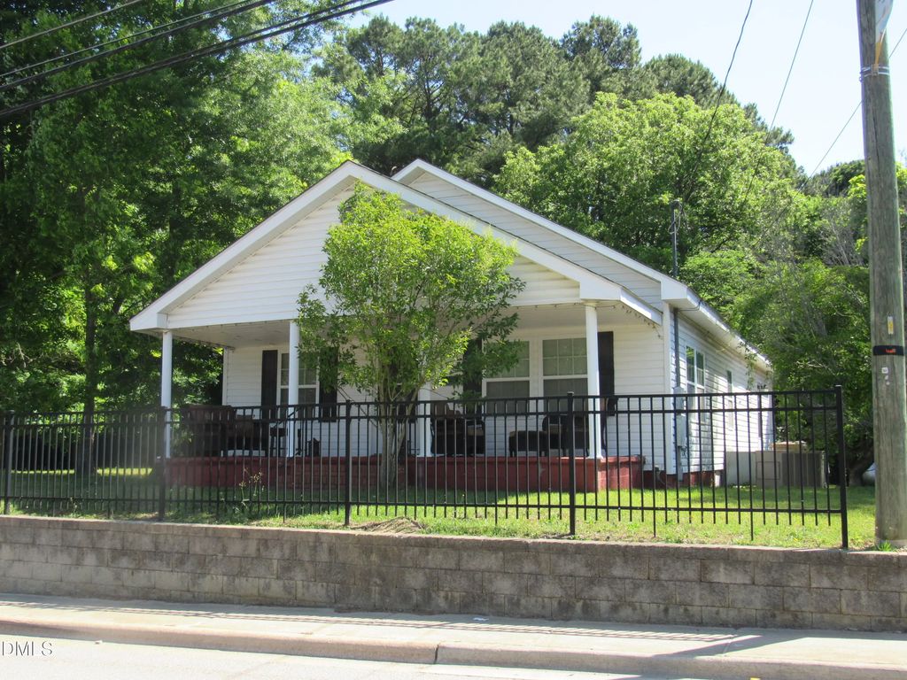 546 E Front Street, Clayton