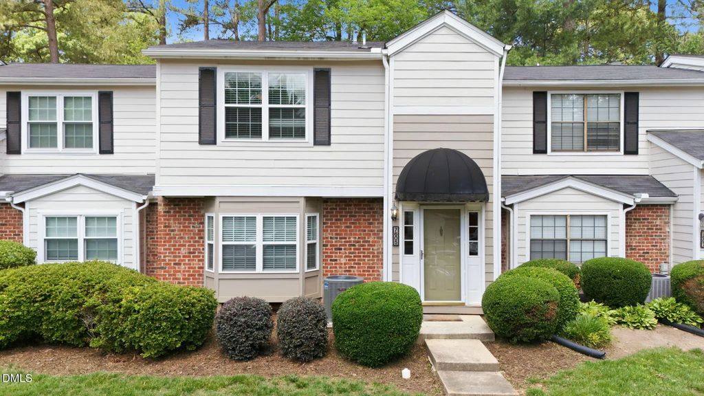 7605 Falcon Rest Circle, Raleigh