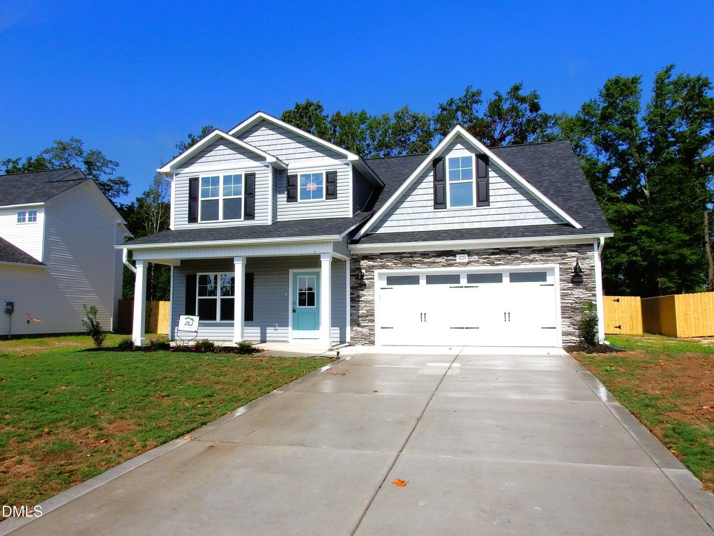 4824 Danastas Avenue (lot 32), Hope Mills