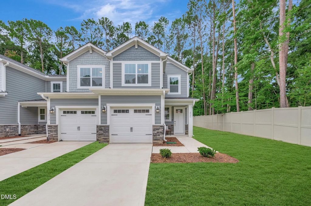 2921 Spring Manor Way, Garner