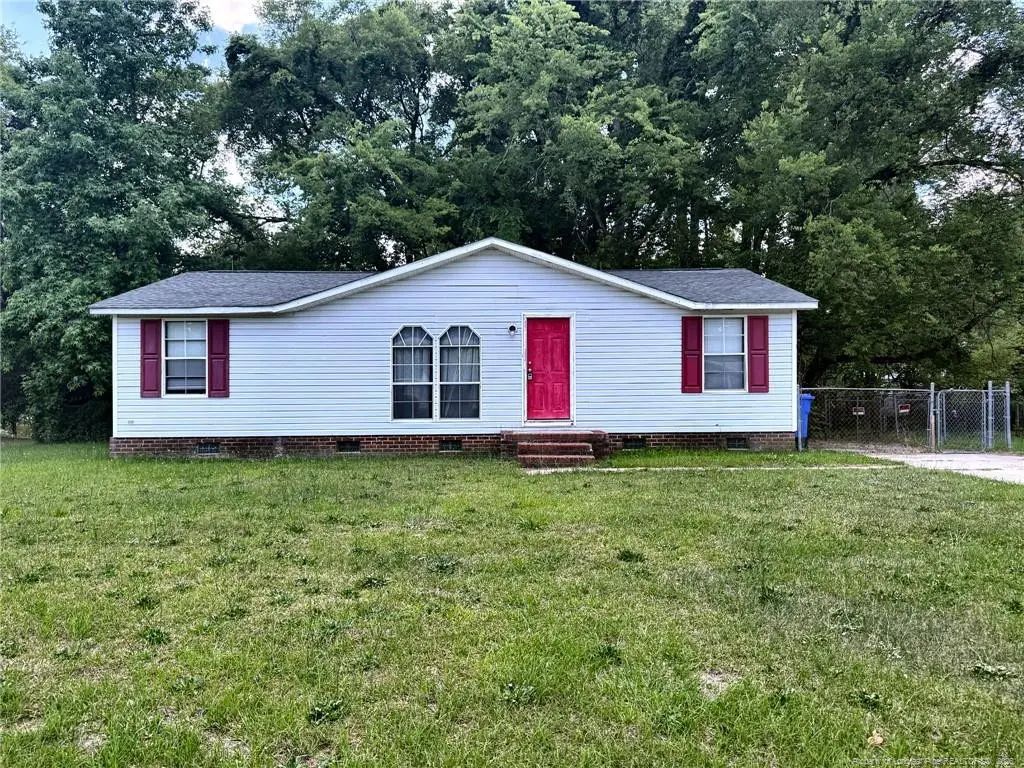 2528 Carriage Road, Fayetteville