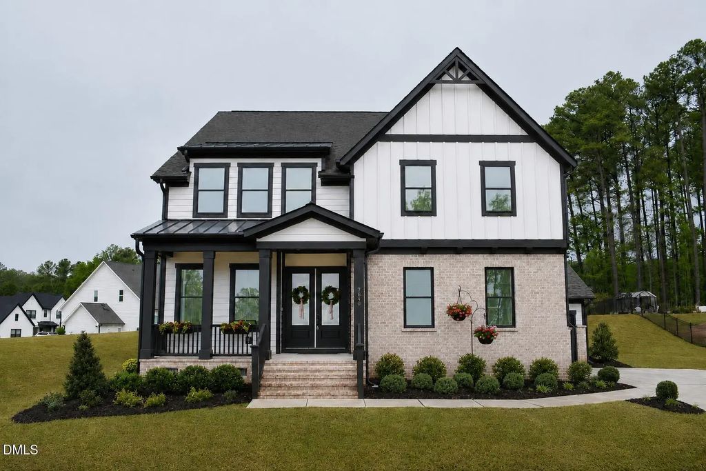 7640 Hasentree Way, Wake Forest