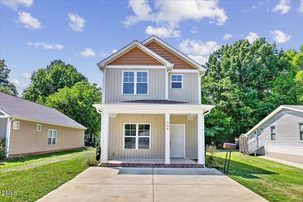 706 S Pollock Street, Selma
