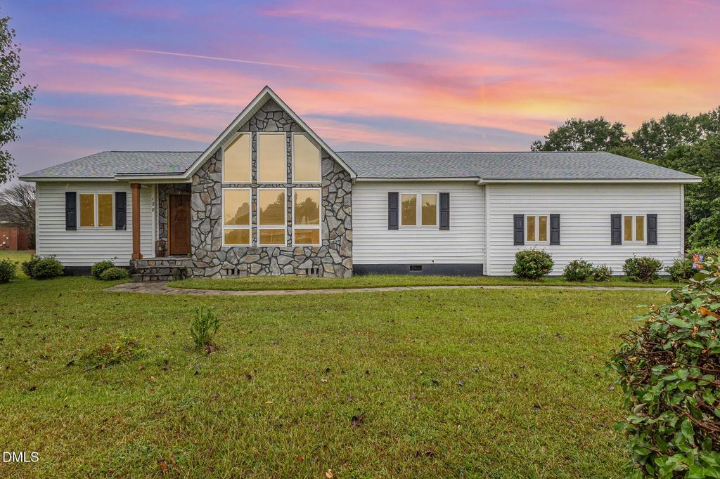 128 Linda Street, Princeton