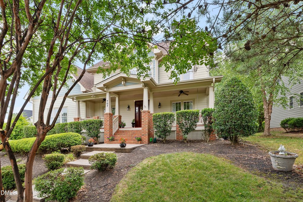 707 Magalloway Drive, Cary