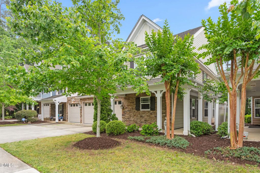 2505 Bartlett Circle, Hillsborough