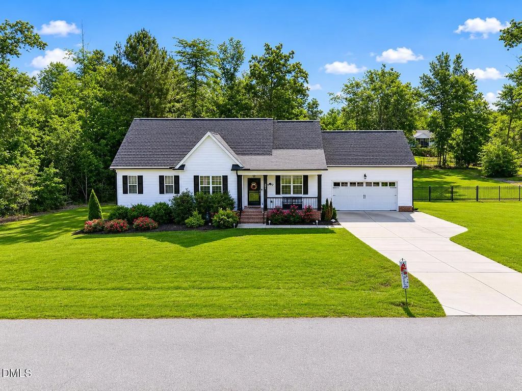 102 Golden Eagle Ridge, Zebulon