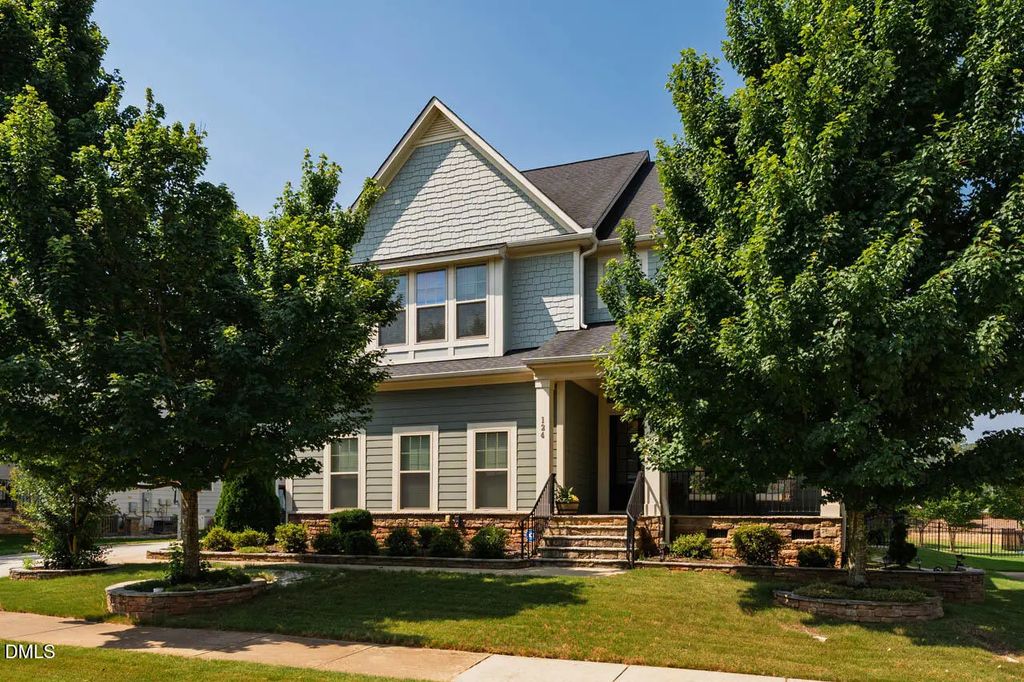 124 Restonwood Drive, Apex