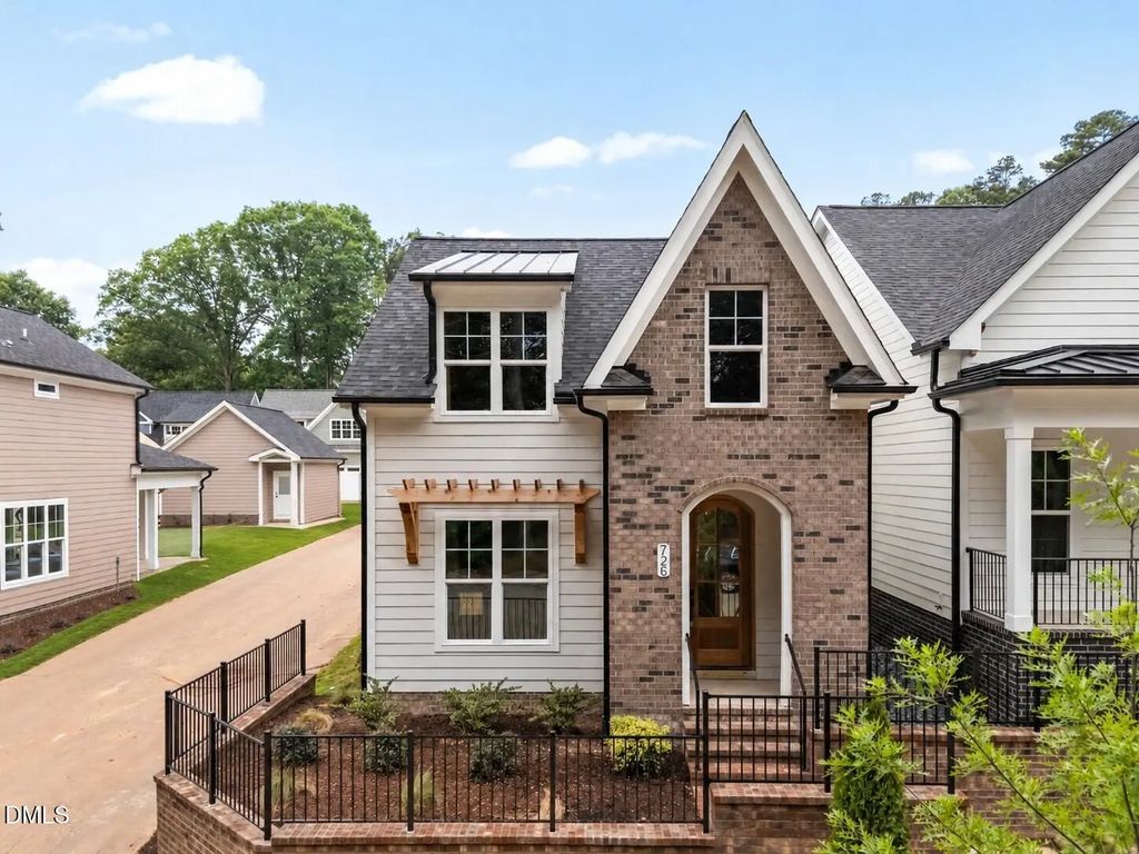 726 Powell Drive, Raleigh
