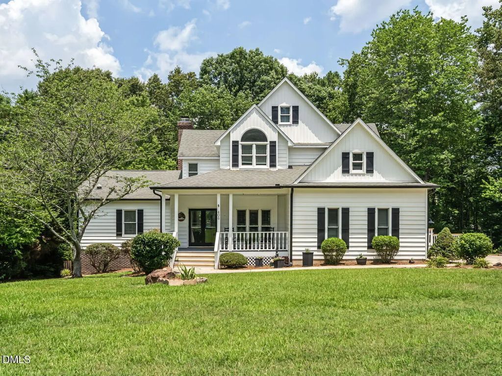406 Cricket Hearth Road, Sanford