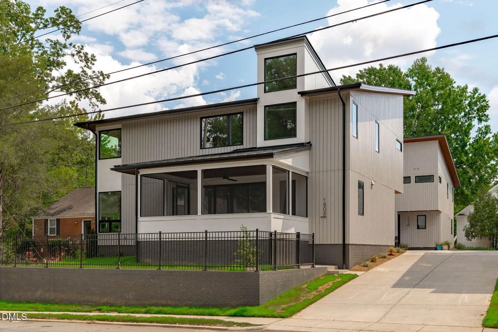 1808 Oberlin Road 101, Raleigh
