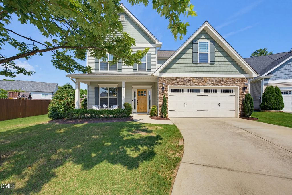 6209 Hirondelle Court, Holly Springs