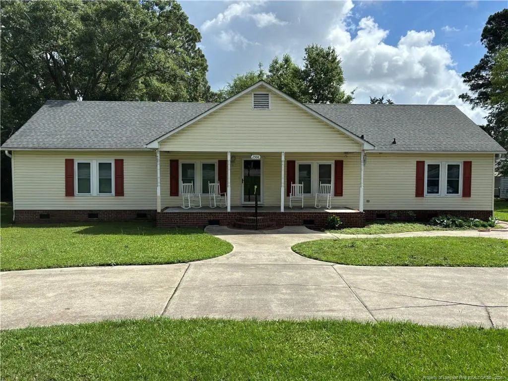 2508 N Roberts Avenue N, Lumberton