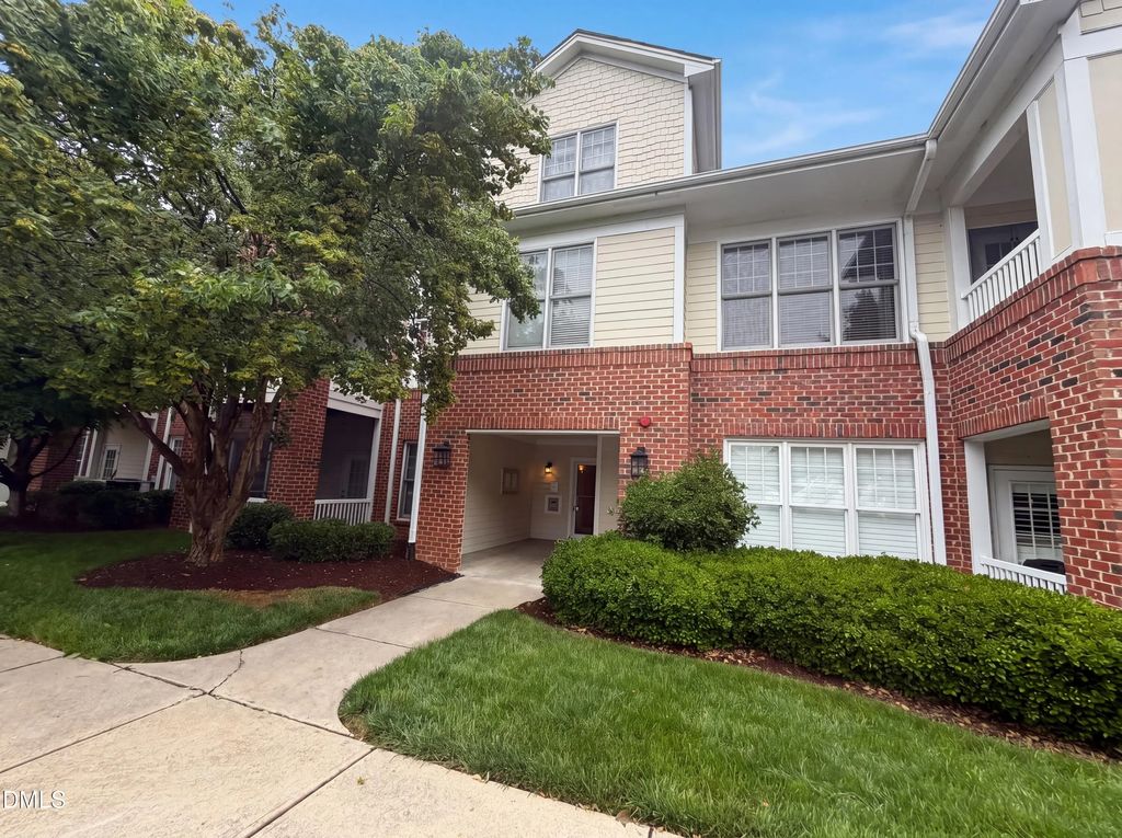 617 Waterford Lake Drive, Cary