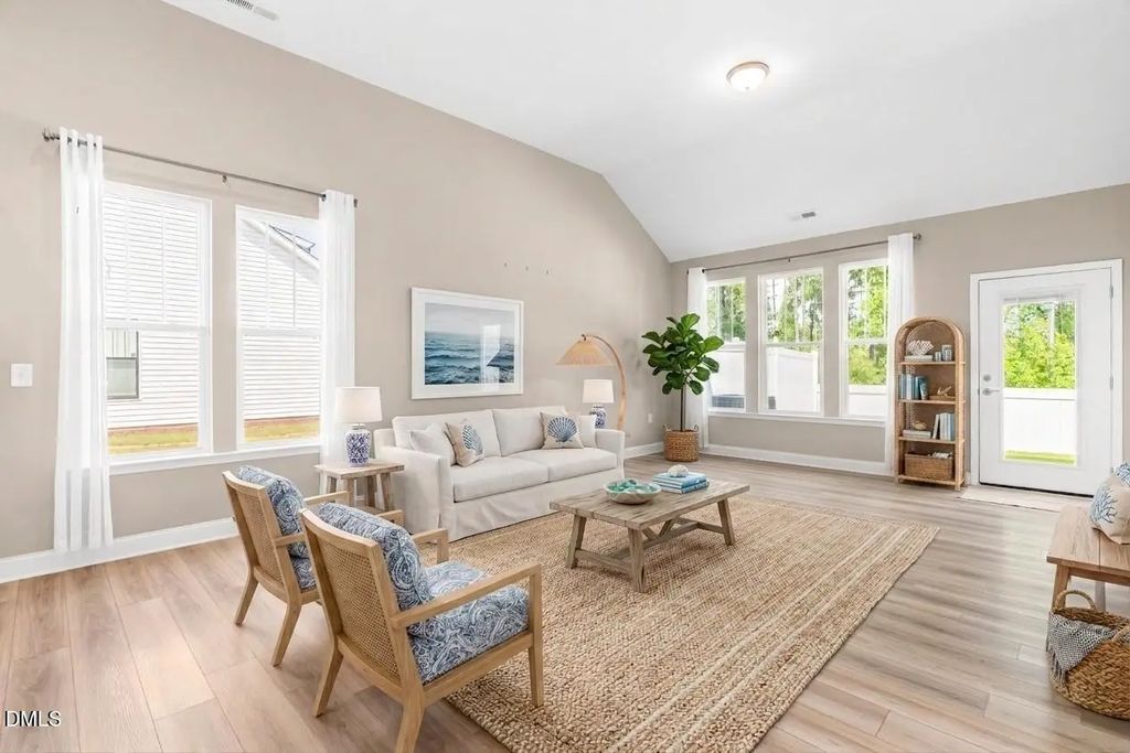 47 Whitley Ridge Drive, Clayton