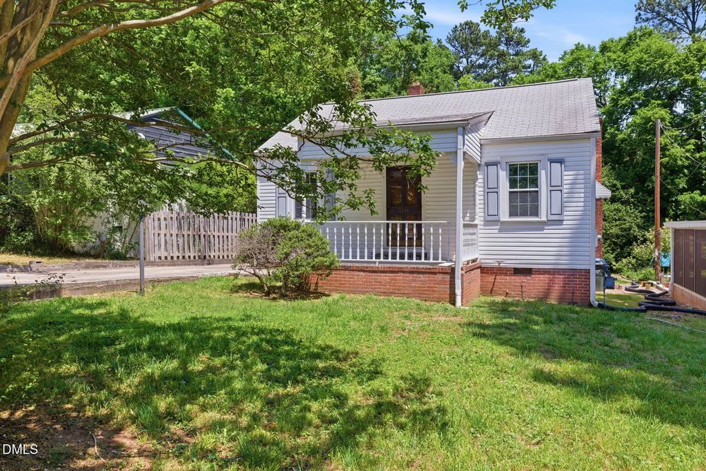 2014 Wa Wa Avenue, Durham