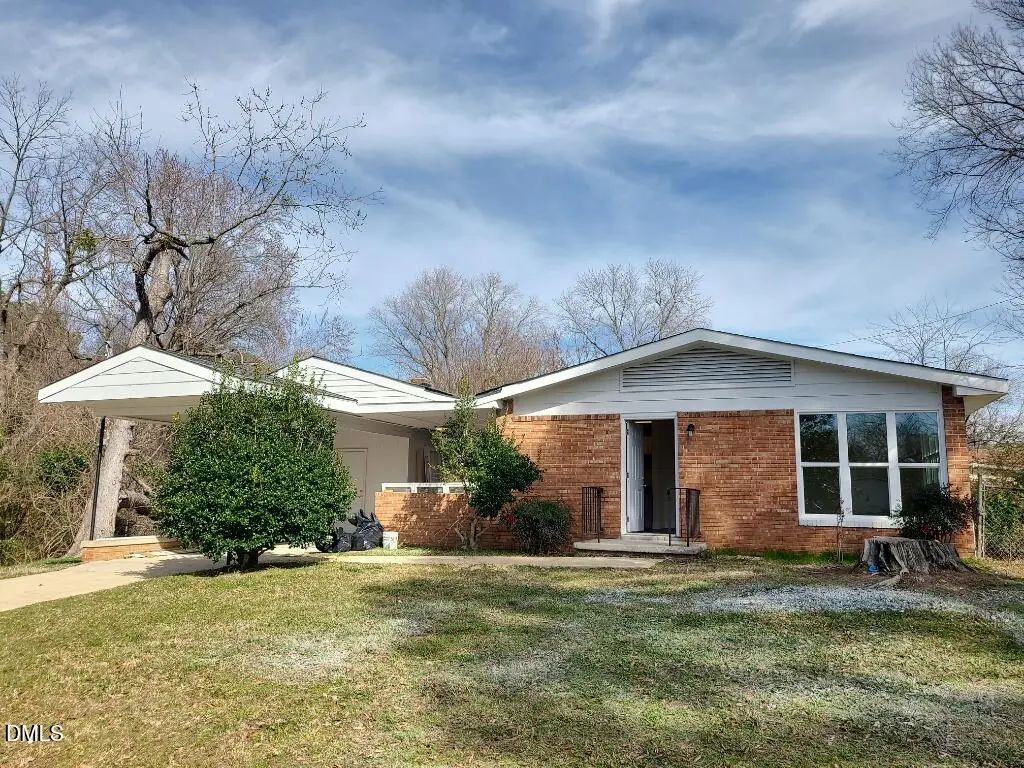 2605 Alton Place, Raleigh