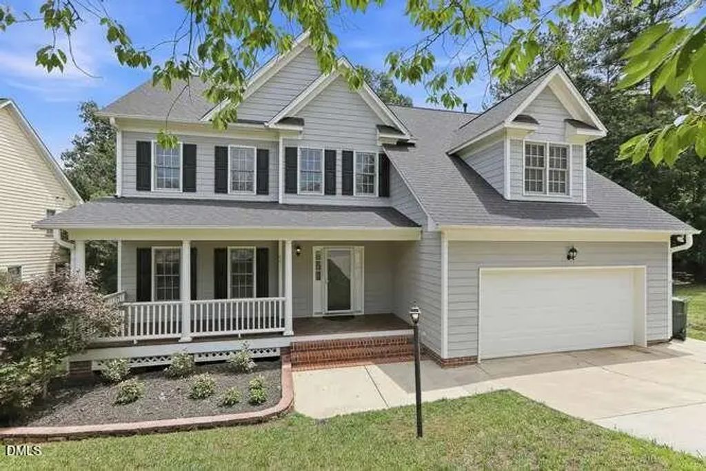 401 Peachtree Point Court, Cary