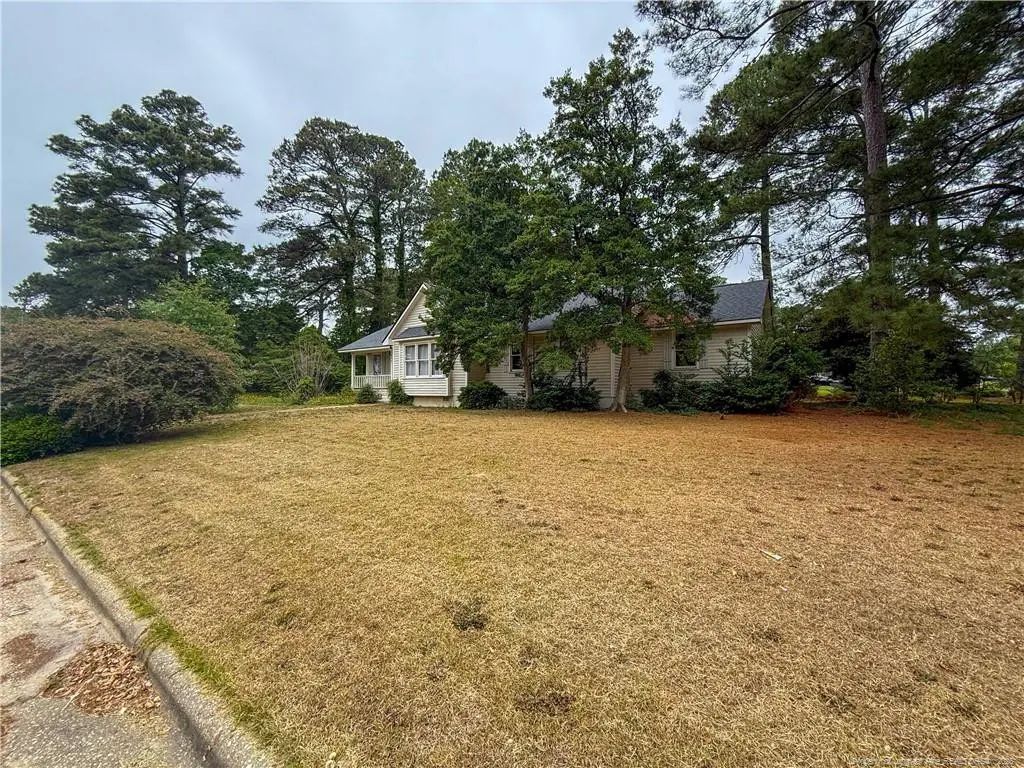 808 Rutledge Drive, Fayetteville