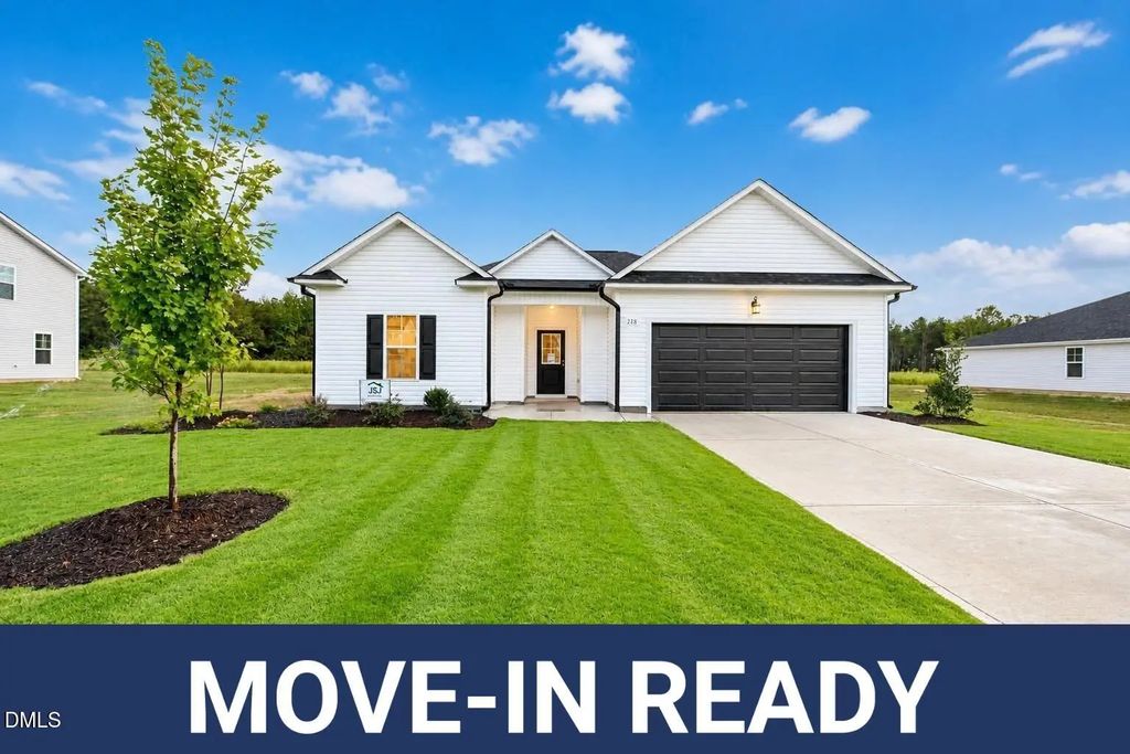 218 Hill Valley Drive, La Grange