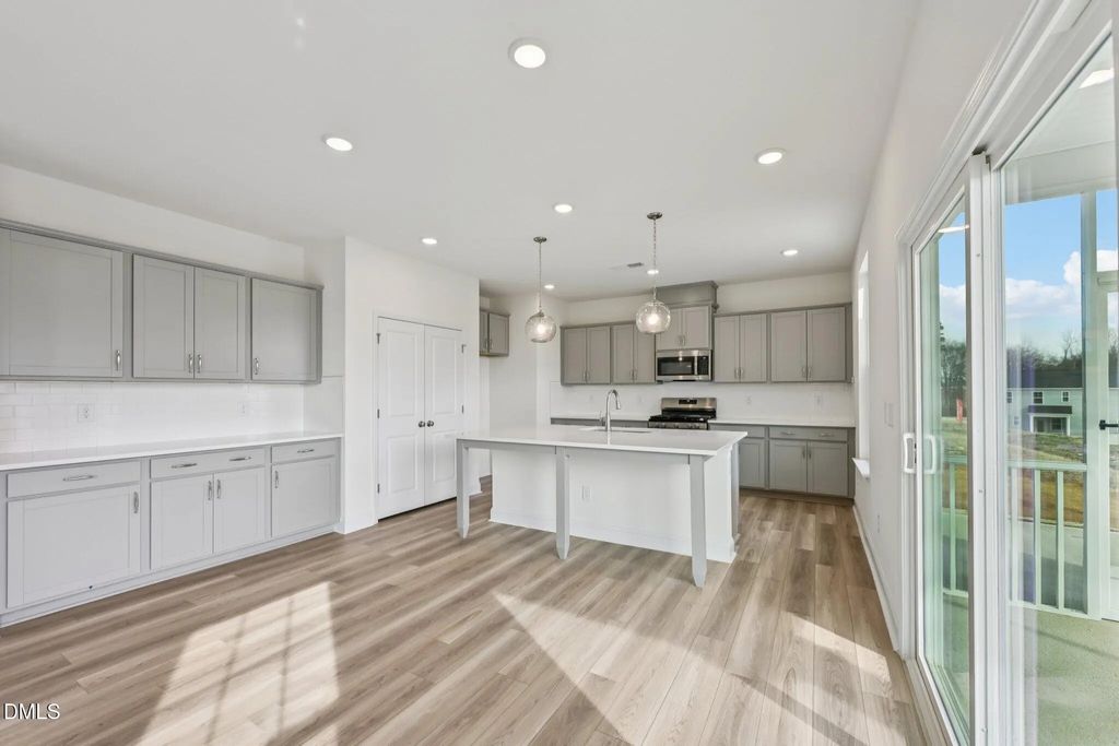 532 Hipwood Drive, Zebulon