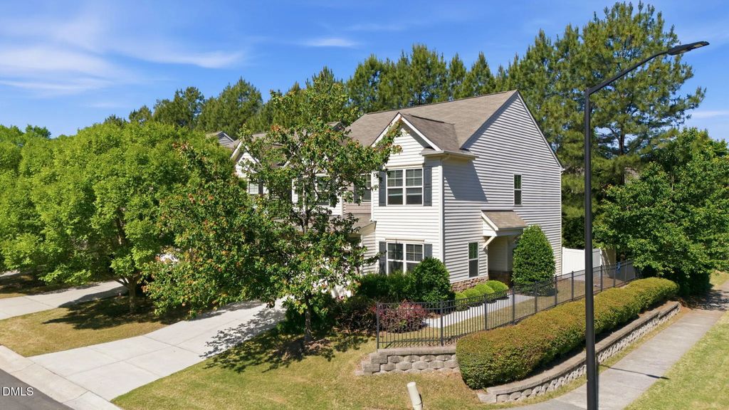 100 Torrey Heights Lane, Durham