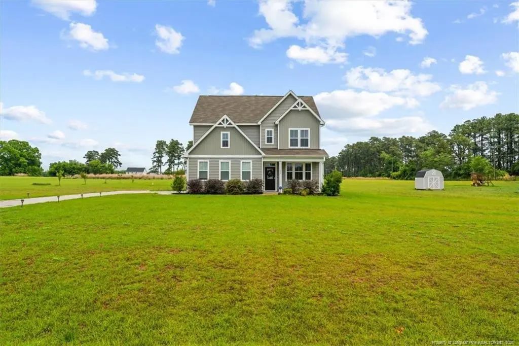 158 Rocking Horse Lane, Raeford