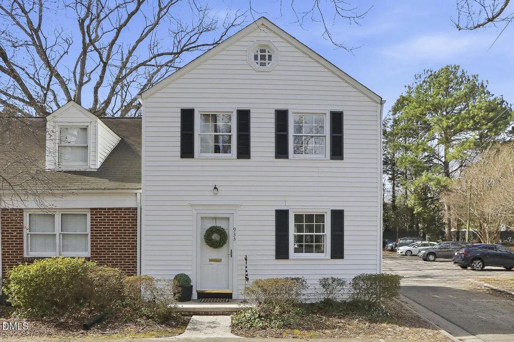 933 St Marys Street, Raleigh