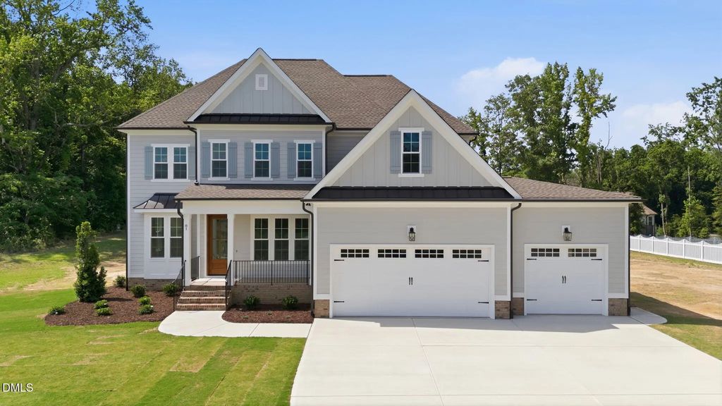 81 Lane Farms Way, Holly Springs