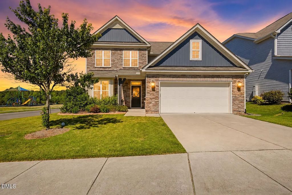 636 Hiddenbrook Drive, Durham