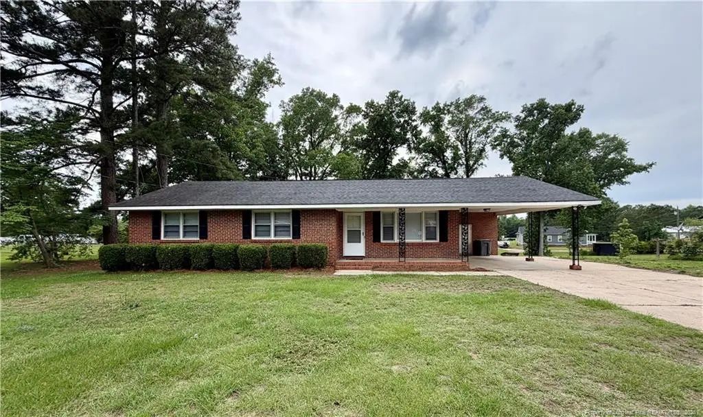 1673 Norment Road, Lumberton