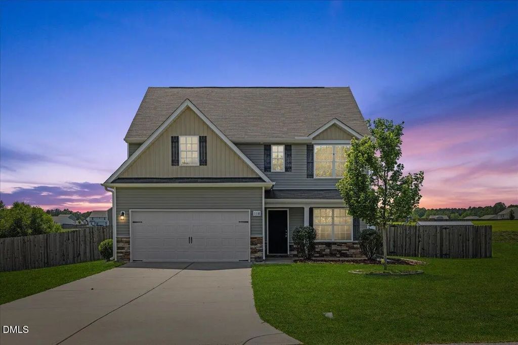 118 Old Head Way, Fuquay Varina