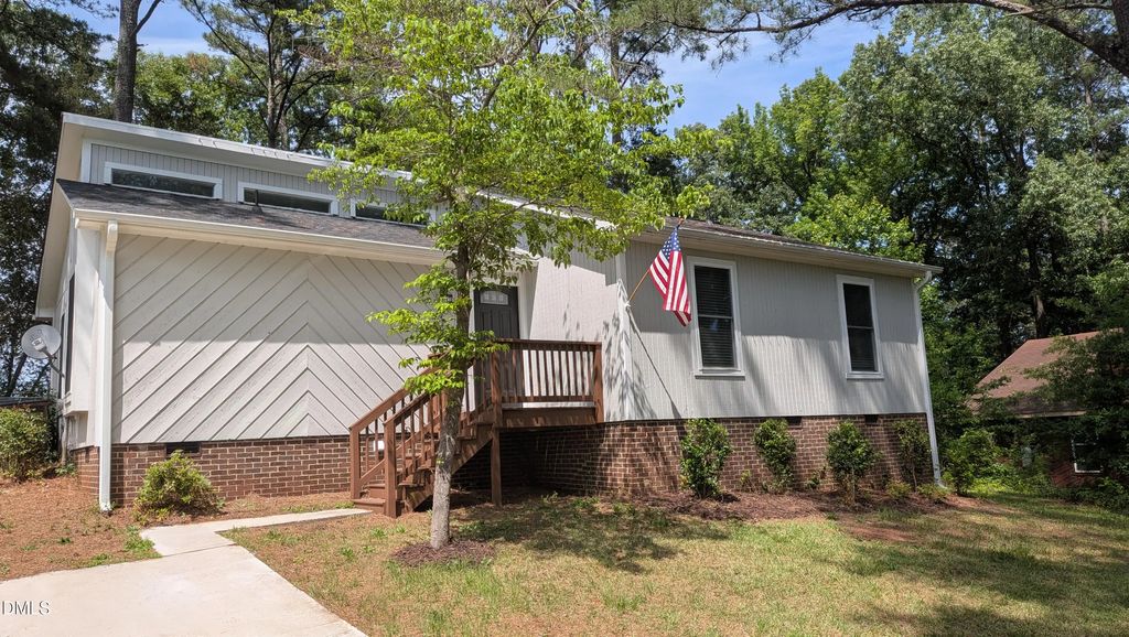 1204 Cedarhurst Drive, Sanford