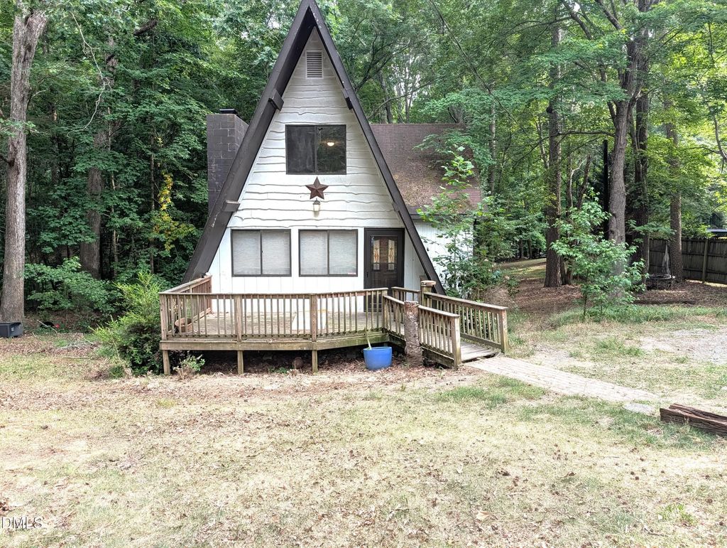 2229 Old Nc 10, Hillsborough