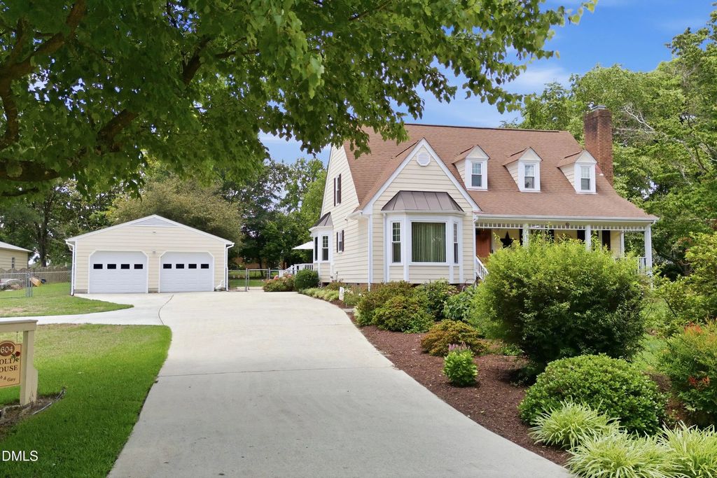 604 Lombardy Road, Fuquay Varina