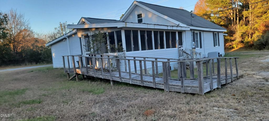 332 Bass Lake Road, Holly Springs