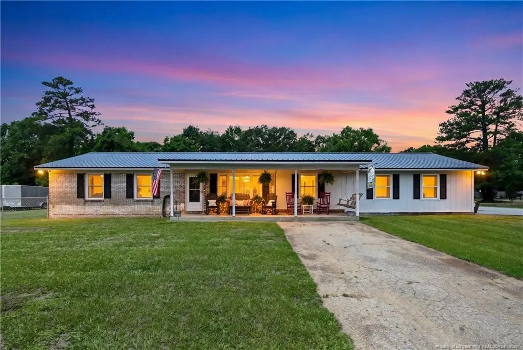 4702 Quaker Court, Hope Mills