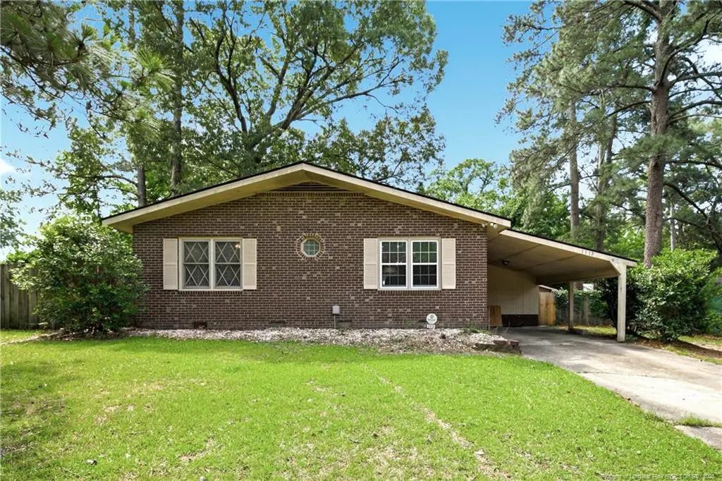 1113 Vesper Lane, Fayetteville