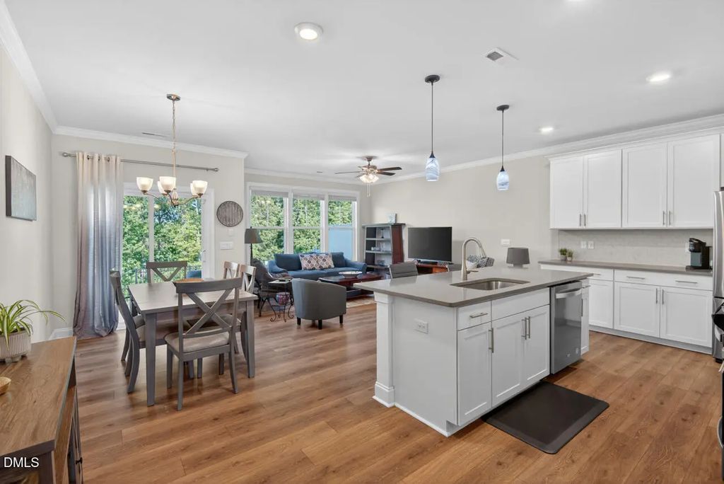401 Brightleaf Road, Hillsborough