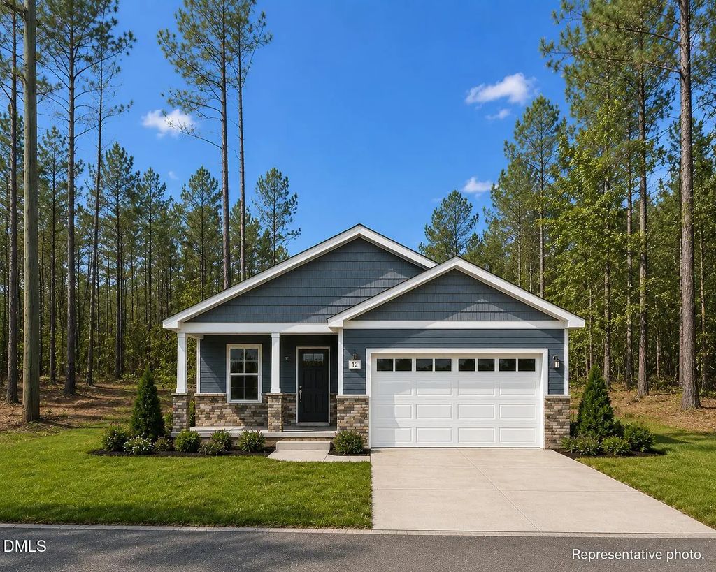 275 Raynor Sands Drive, Dunn