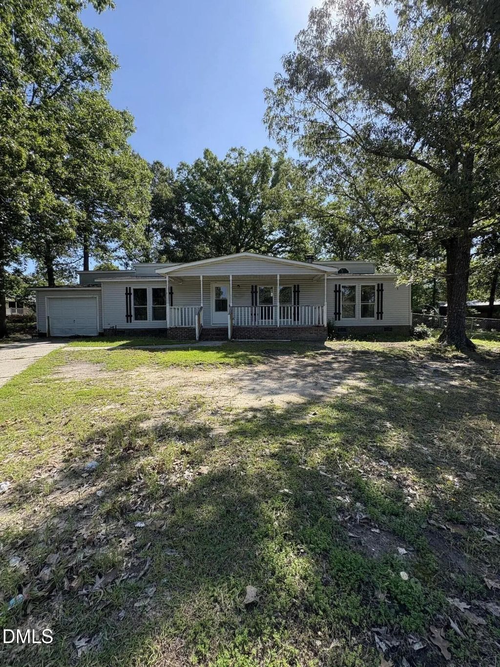 69 Ashley Court, Spring Lake